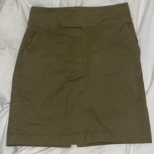 FOREVER 21 - green skirt